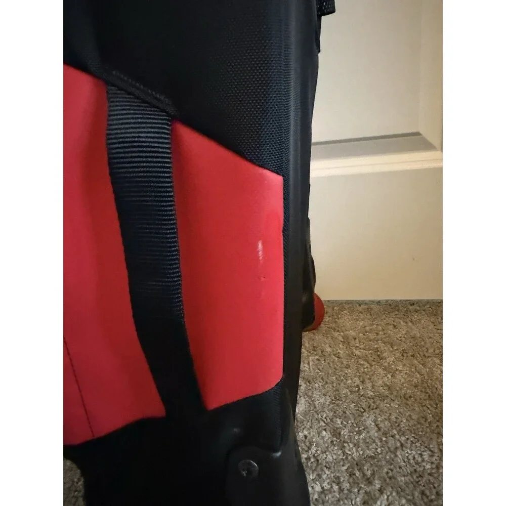 THE NORTH FACE Overhead Travel Carryon 19” Rolling - Accona 19 - Red EUC